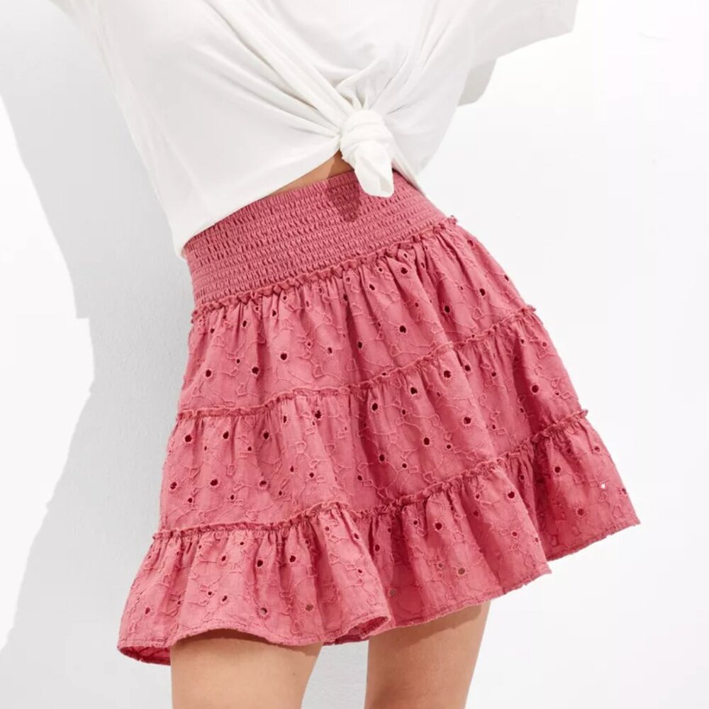 American Eagle Raspberry Eyelet Tiered Mini Skirt Smocked